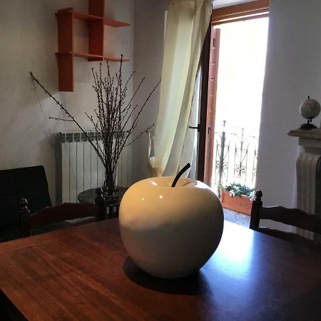 Paradiso Imperfetto Hotel Сан Дзено ди Монтаня Екстериор снимка