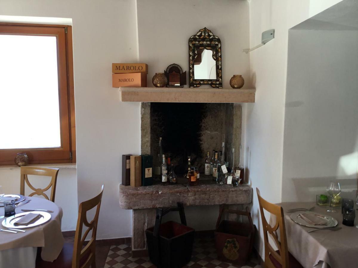 Paradiso Imperfetto Hotel Сан Дзено ди Монтаня Екстериор снимка