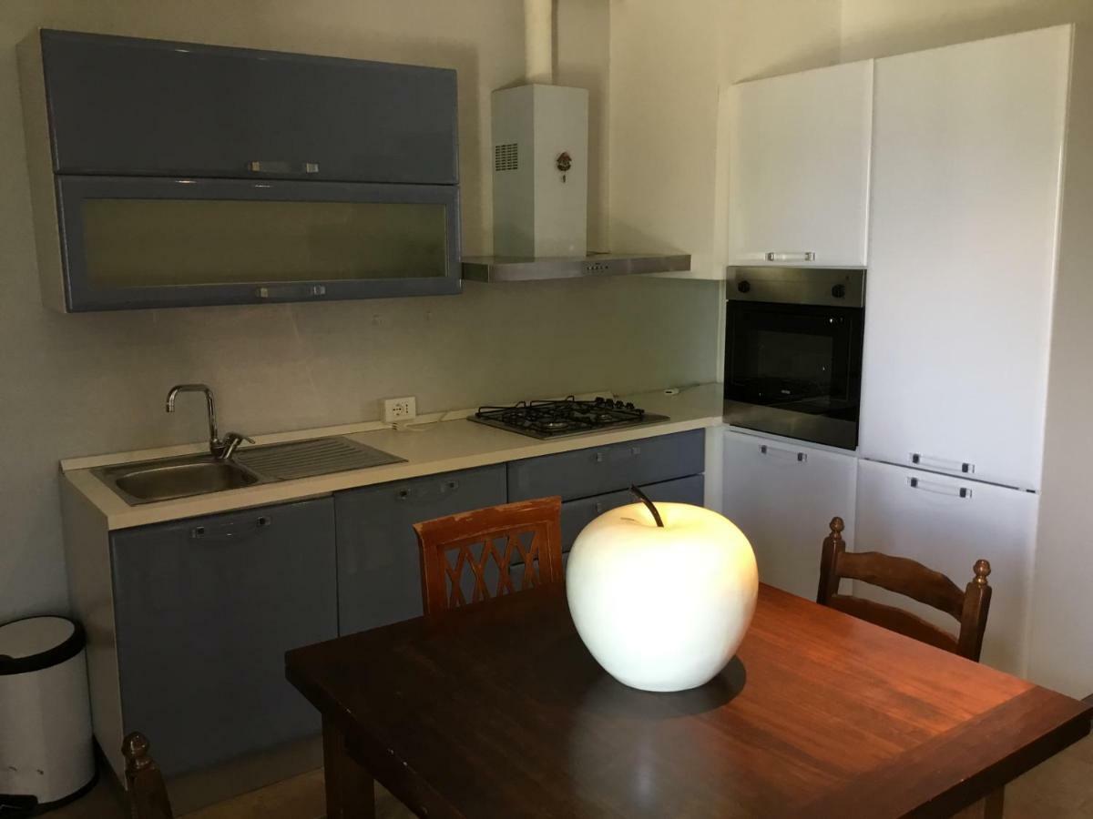 Paradiso Imperfetto Hotel Сан Дзено ди Монтаня Екстериор снимка